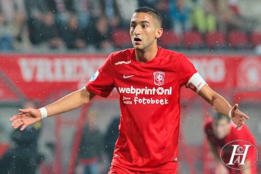 Hakim Ziyech 2015-09-12 FC Twente - Ajax 2-2 Hoa (24)