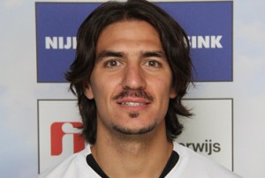 Cenk-Uguz_2209 (1)